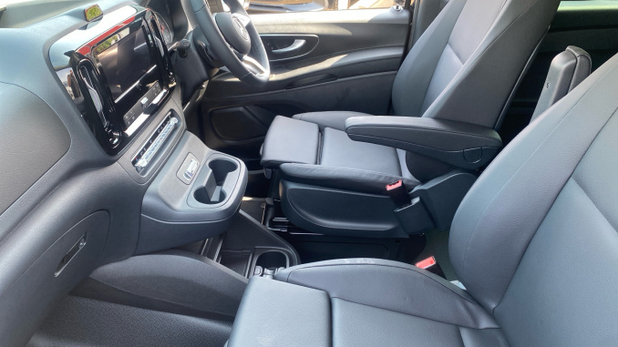 Mercedes-Benz Vito L2 Diesel Rwd 119CDI Select Crew Van 9G-Tronic - Image 18